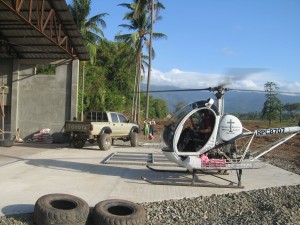 Heli in front of Hangar