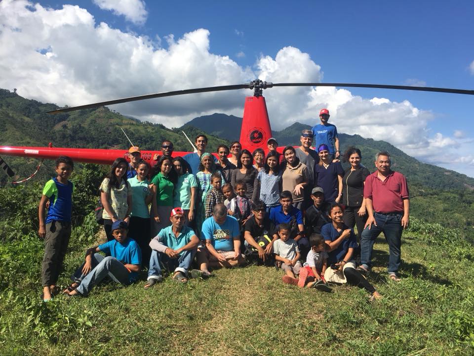 Medical mission in Palawan at the PAMAS Kabulnukan mountain School